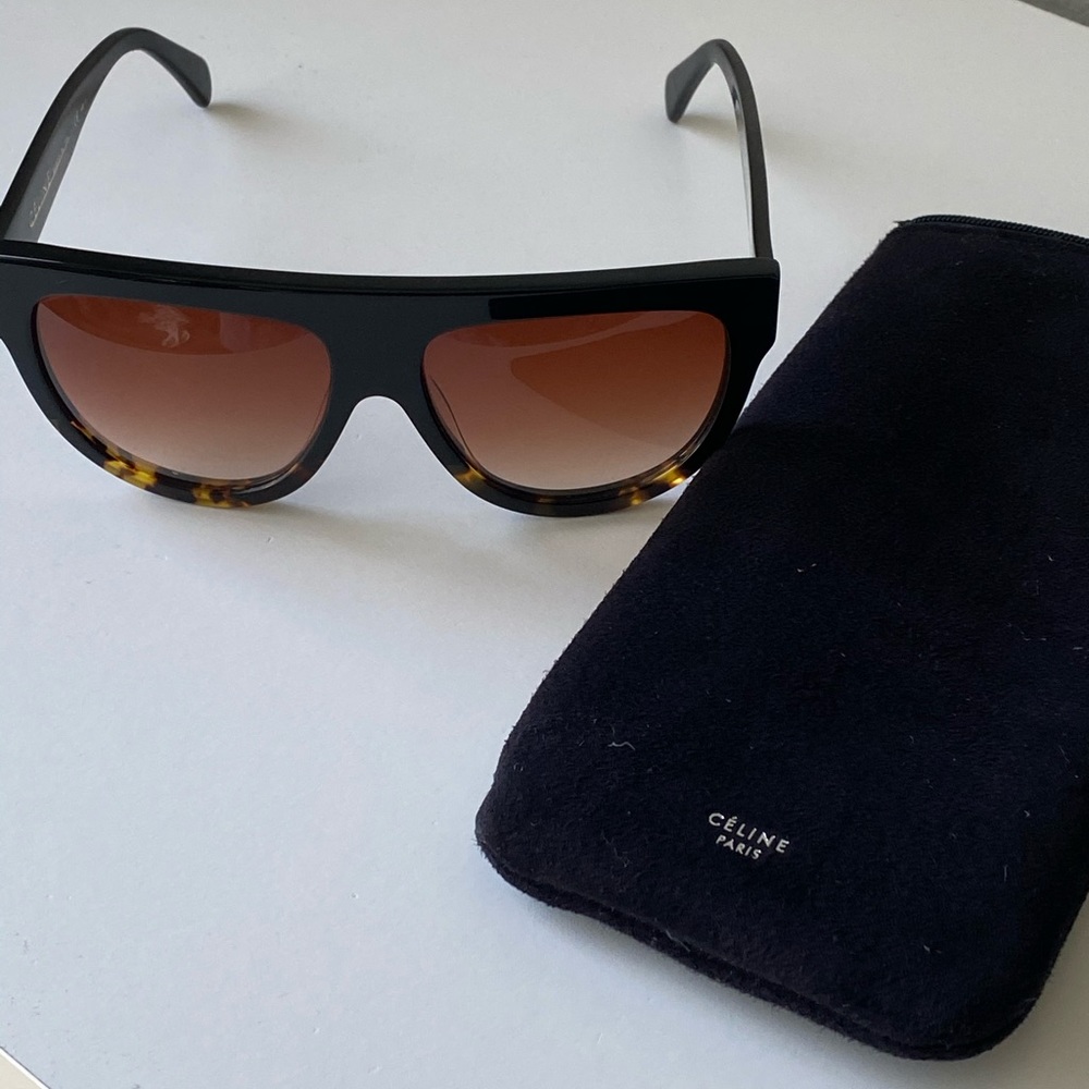Céline
CL 41026/S FU5 5I
Sunglasses